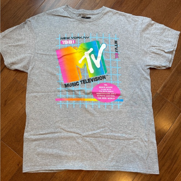 MTV Tops - MTV Gray Short Sleeve Tee with Multicolor Logo